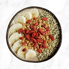 smoothie bowl and toppings